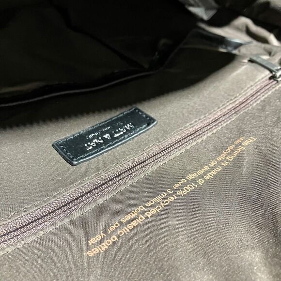 Matt And Nat Vegan Black Leather Boston Bag Travel Satchel Doctor Handbag - Picture 10 of 15